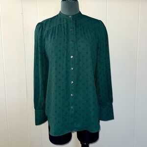 Ann Taylor • Long Sleeve Button Down Blouse